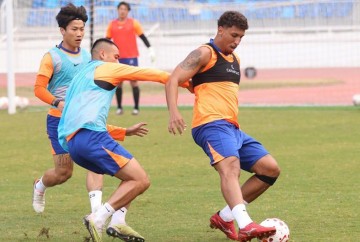 必发-泰山B队冲甲文旅能养活两支球队？铁人欲打破争冠格局 轻敌必自毙